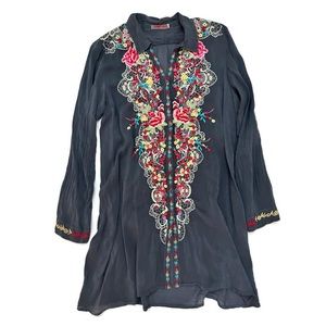 Johnny Was Floral Embroidered Tunic Top Medium Gray
